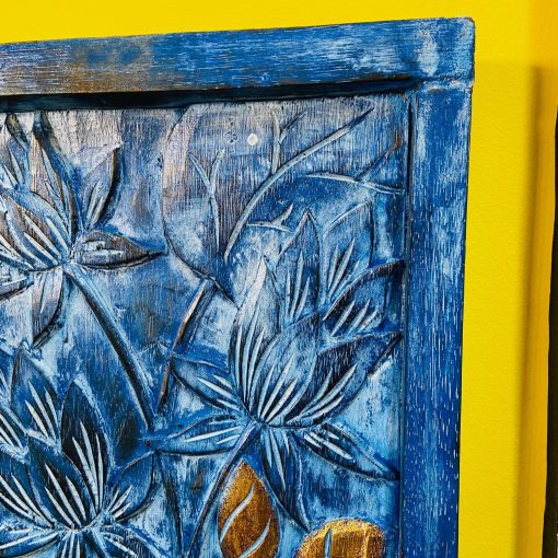 Quadro legno massello blu ed oro fiori in rilievo - immagine 2